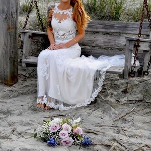 Wedding dress